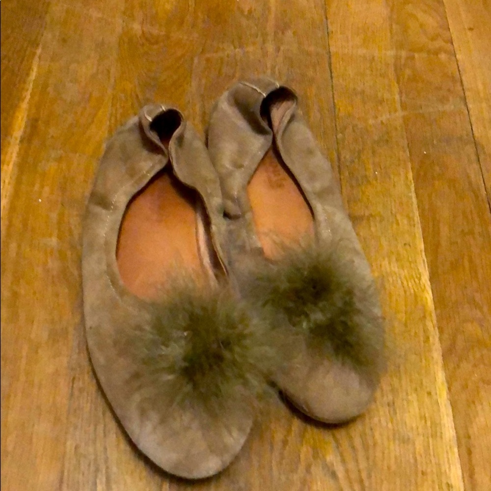 Suede flat shoes